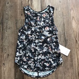 Lululemon Sculpt Tank - Size 4